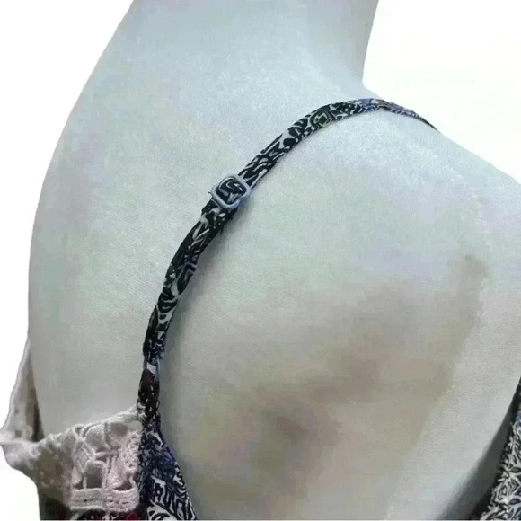 Umgee Boho Off-The-Shoulder Romper size S with pockets & adjustable straps - Picture 8 of 9